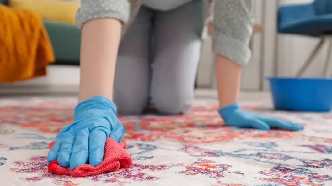 How Carpet Fibers React to Homemade Cleaning Solutions